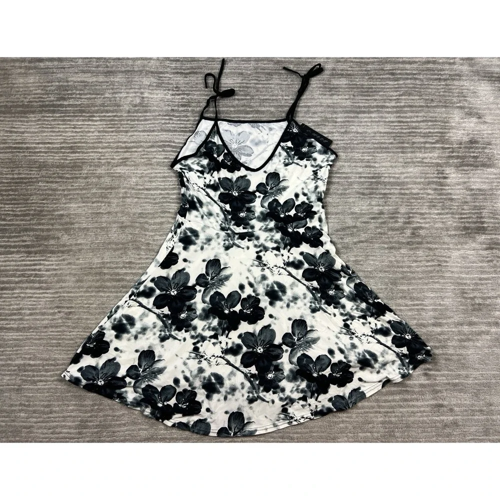 C‎ Mode Dress Womens L/XL Gray Floral Sleeveless Mini Polyester Blend NWT